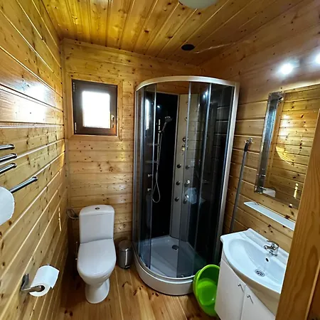 펜션 Maciejka 다브키